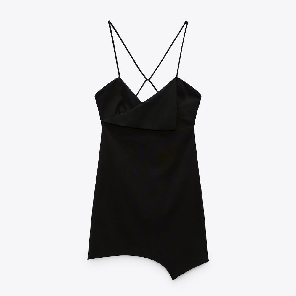 🆕 | Zara Surplice Dress in Black - Picture 2 of 10